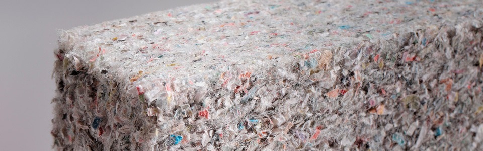 Detalle del aislante de celulosa