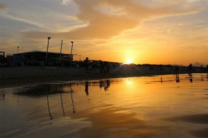 Lee más sobre el artículo Experiencia atardecer en a playa